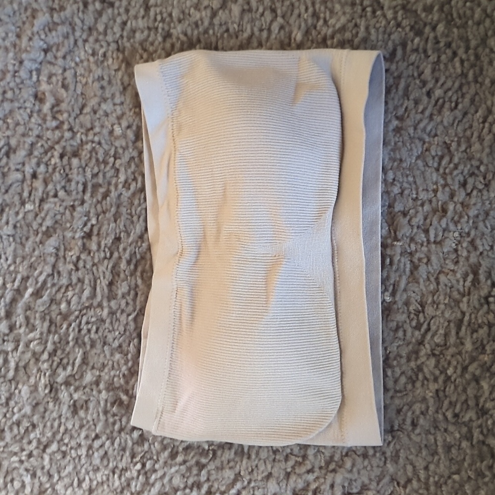 SO Neutral Bandeau/Strapless Bra
